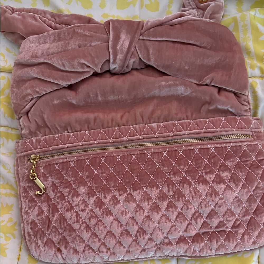 💕Vintage juicy couture velvet clutch